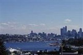 Condo in Great Location in Wallingford, in Greenwood, WA (Photo 2 of 5)