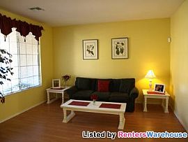 Magnificent, Immaculate Upgraded 4 Bedro in Sun City, AZ (Photo 2 of 5)