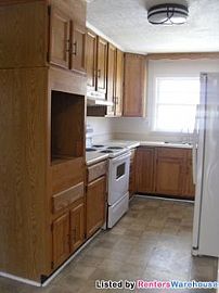 Newly Remodeled 3 Bedroom Ranch with Garde in Memorial Square, GA (Photo 5 of 5)