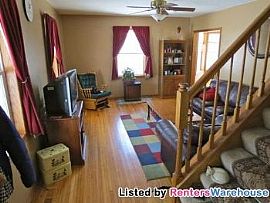 3+ Bedroom Home in Hastings with Big Yar in Hastings, MN (Photo 3 of 5)