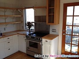 Beautiful Home Near Lake Calhoun in Minneapolis, MN (Photo 4 of 5)