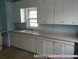 Perfect Rental in Small Town in Annandale, MN (Photo 3 of 5)