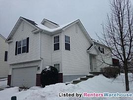 Gorgeous Single Family Home For Rent In in Eden Prairie, MN