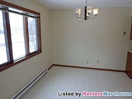 Great 2bd/1ba/1.5 Car Upper Level in B in Becker, MN (Photo 3 of 5)