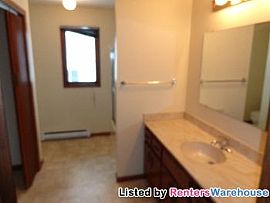 Great 2bd/1ba/1.5 Car Upper Level in B in Becker, MN (Photo 5 of 5)