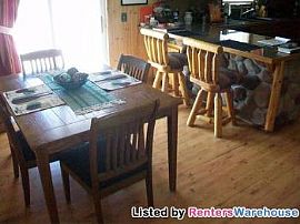 Beautiful 3bd/1ba Home! in Monticello, MN (Photo 4 of 5)