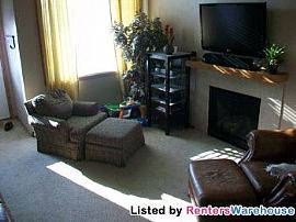 Gorgeous 2bd/1.5ba Townhouse! in Albertville, MN (Photo 4 of 5)