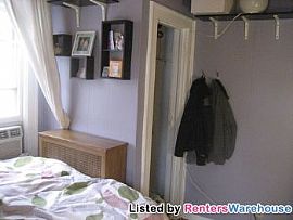 Great Home Just Minutes From Downtown in Minneapolis, MN (Photo 5 of 5)