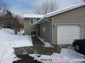Nice 2bd/1bh Lower Level Duplex in Inver Grove Heights, MN (Photo 2 of 5)