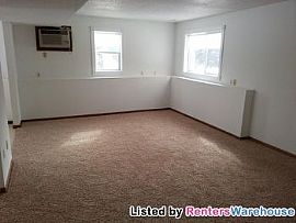 Nice 2bd/1bh Lower Level Duplex in Inver Grove Heights, MN (Photo 5 of 5)