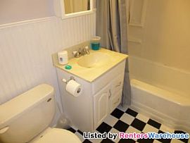 Spacious 5br / 2ba in Richfield! in Minneapolis, MN (Photo 5 of 5)