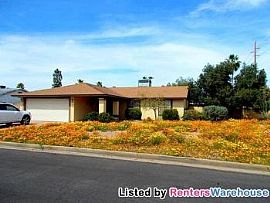 Fantastic 3bd Home W/pool Service - Avai in Mesa, AZ