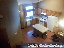 Big 3br/2bath Shakopee Townhome - Pet Fr in Shakopee, MN