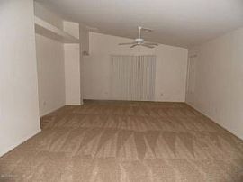 4 Bed, 1712 Sqft, $925 in Goodyear, AZ (Photo 4 of 5)