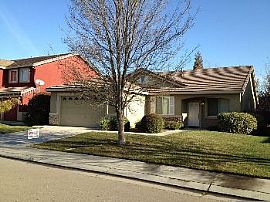 Spacious 3 Bedroom 2 Bath Home in Stockton, CA