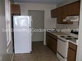 Cute 2 Bedroom 1 Bath Available Immediat in Nashville, TN (Photo 2 of 5)