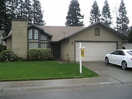 Spacious! in Elk Grove, CA (Photo 5 of 5)