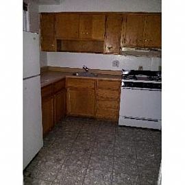 Lovely 3br/2ba Townhome in Ardmore, MD (Photo 2 of 5)