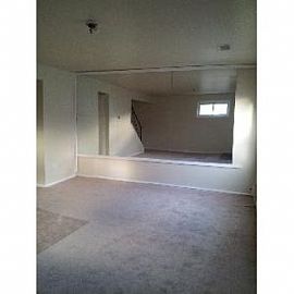 Lovely 3br/2ba Townhome in Ardmore, MD (Photo 3 of 5)