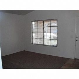 New Carpet Centrally Located in Phoenix, AZ (Photo 5 of 5)