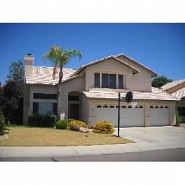 Arrowhead Ranch with a Pool in Glendale, AZ