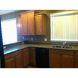 26115 E Euclid Drive in Aurora, CO (Photo 4 of 5)