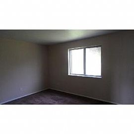 1556 Meredith #2 in Cincinnati, OH (Photo 4 of 5)