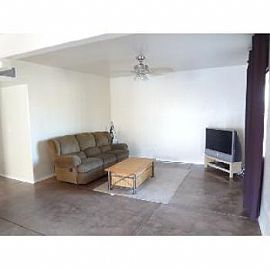 Looking 4 Room Mates, Ez Access to Uoa! in Kino, AZ (Photo 4 of 5)
