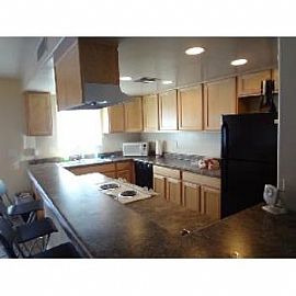 Looking 4 Room Mates, Ez Access to Uoa! in Kino, AZ (Photo 5 of 5)