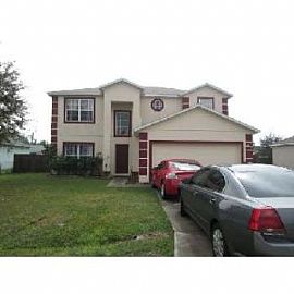 Beautiful Two Story 4 Bed / 2 5 Bath Sin in Kissimmee, FL