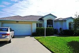 Upscale Gated Community 3/2 All Applianc in Leesburg, FL