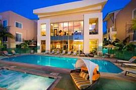 2 Bed 1 Bath La Mesa, Washer/dryer, Pool in La Mesa, CA