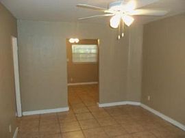 2/1 Duplex in Downtown Orlando in Orlando, FL (Photo 3 of 5)