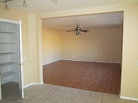 Beautiful 4 Br with Pool! in Phoenix, AZ (Photo 4 of 5)