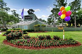 0 Bd/1 Bath Lake Houston Pines, The Righ in Houston, TX