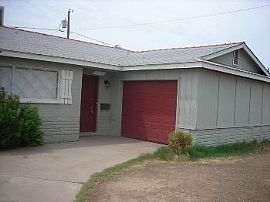 3 Bedroom Home with a Pool! in Phoenix, AZ