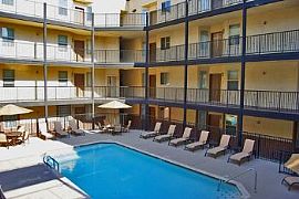 2 Bed 2 Bath Minutes From Downtown Tempe in Tempe, AZ (Photo 5 of 5)