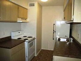 2 Bd/2 Bath Covered Parking, Pet Friendl in Oklahoma City, OK (Photo 3 of 5)