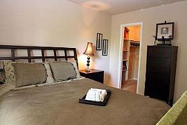 Reduced Pricing..Huge Amenity Package! in Arlington Heights, IL