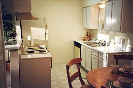 2 Bd/2 Bath Beautiful and Spacious Apart in Alvin, TX (Photo 2 of 5)