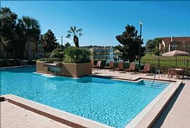 2 Bd/2 Bath Tucked Away Amid Swaying Pal in Orlando, FL (Photo 3 of 5)