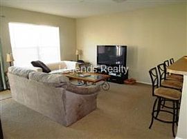 Sanford - 2 Bedroom, 2.5 Bathroom - $110 in Sanford, FL (Photo 2 of 5)