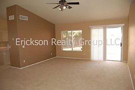 Single Family Rental Home in Gilbert in Gilbert, AZ (Photo 4 of 5)