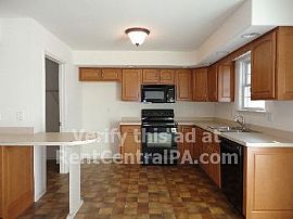 475 Sunday Drive in Chambers Hill, PA (Photo 3 of 5)