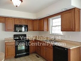 463 Sunday Drive in Chambers Hill, PA (Photo 4 of 5)