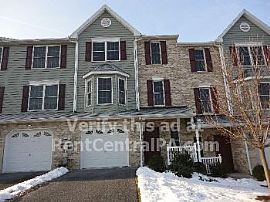 461 Sunday Drive in Chambers Hill, PA