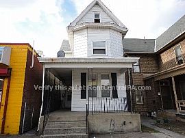 2448 N 6th St in Beaufort Farm, PA