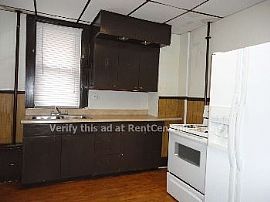 2448 N 6th St in Beaufort Farm, PA (Photo 3 of 5)