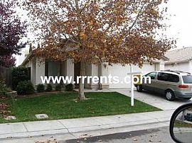 Quiet Cul-De-Sac in Elk Grove, CA