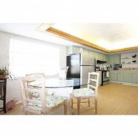 3bd/2ba Home with Beautiful Pool!! in Boynton Beach, FL (Photo 3 of 5)